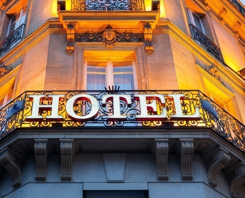Contrat pour Hôtellerie